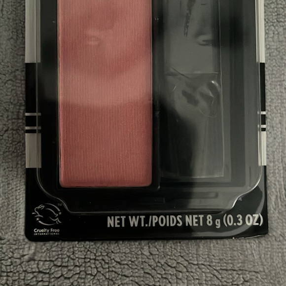 NWT Covergirl Blush 540 Rose Silk - Picture 4 of 6